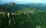 180px-Kumonotaira_from_Suisyodake_2004-8-13.jpg